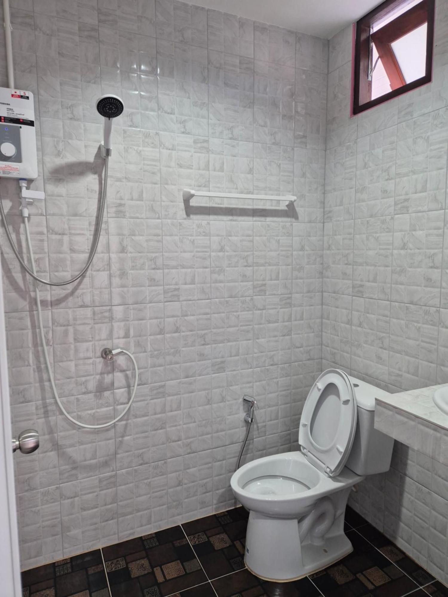 Sairee Center Guest House Koh Tao Exterior photo