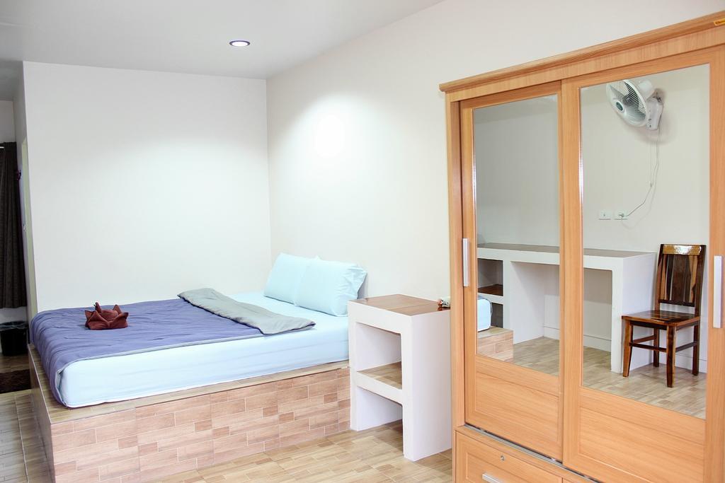 Sairee Center Guest House Koh Tao Room photo